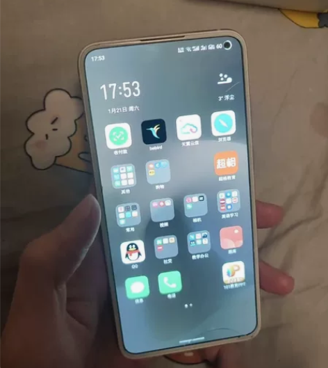换苹果了，出魅族17，8+128， 一直壳...