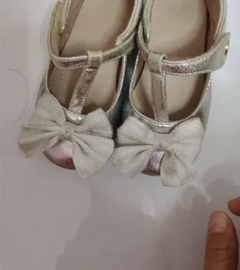 莉朵卡登艾尔莎娃娃鞋，24码25码各一双 ...