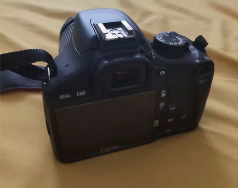 97新佳能550D单反套机，配佳能18-5...