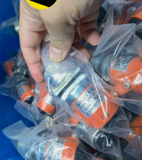 工程剩余日本全新大和DAIWA安全锁SPT...