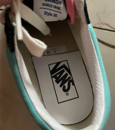 vans很好看的拼色，很新 感兴趣的话点“...