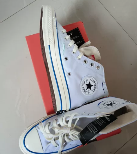 全新匡威极光白撕撕乐,盲盒开出,大小39....