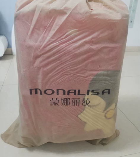 蒙娜丽莎 拉杆箱24寸，容量大，实体店购买...