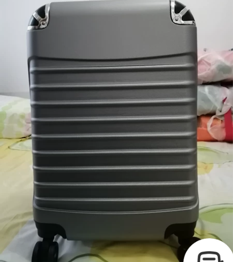全新20寸拉杆箱，万向轮+密码锁+防撞角，...