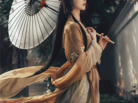 都城南庄新款异域风袒领原创绣花印花三件套日...