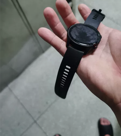 小米智能手表color运动版 橙色如图。...