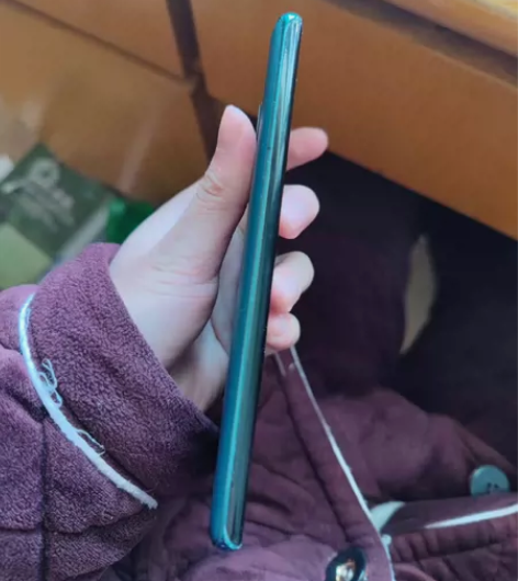 华为mate30Pro， 家里面老人用的，...