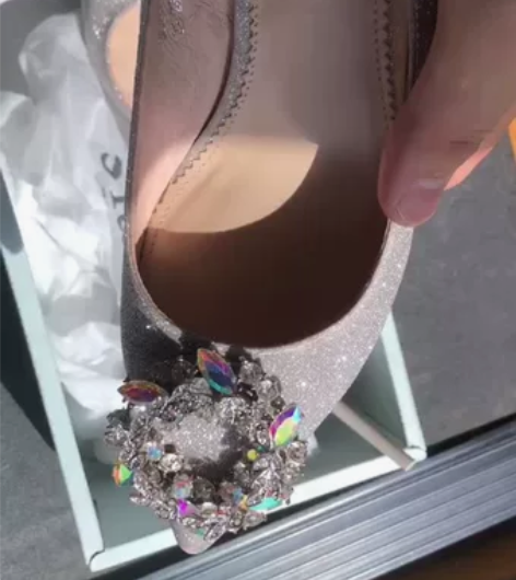 ST##amp；amp；STA钻石高跟鞋星...