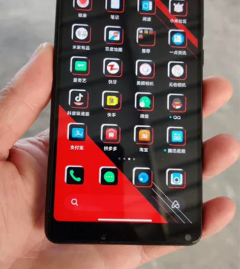 小米MIX2S.出自用备用机，保护的非常好...
