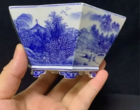 名家手绘青花通景山水访友图六角花盆 070...