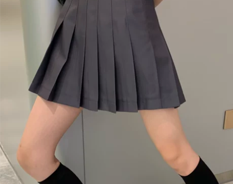 2019新款版型非常好的百褶裙 95斤内可...