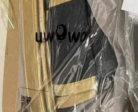 悠窝窝家聂怀桑 s码仅当初游场，无大瑕，淡...