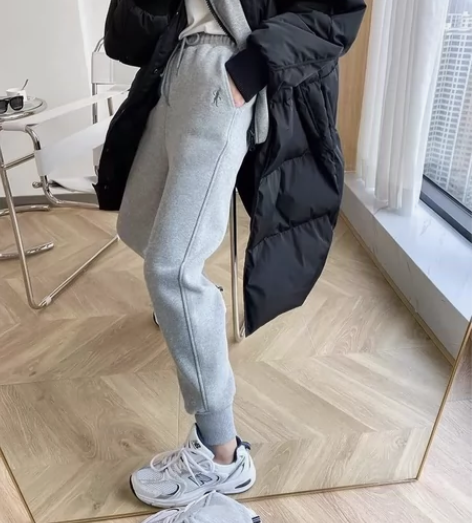 加绒卫裤刺绣百搭休闲裤（可穿105斤左右）...