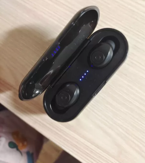 夏新耳机 发货拍视频，不退不换