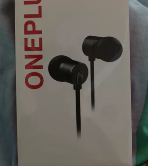 全新一加银耳2T耳机，原装正品，未拆封，淘...
