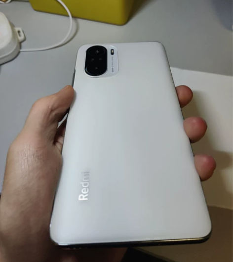 红米k40pro 8+256  没有拆修，...