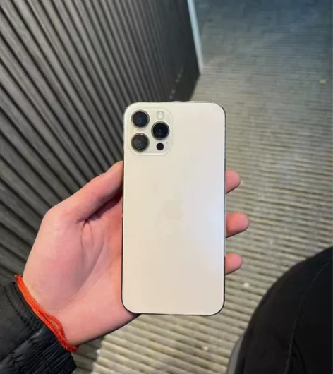 苹果12promax 128g 金色 换过...