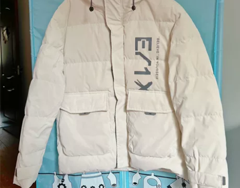 男士快鱼羽绒服，999新，适合125斤以内...
