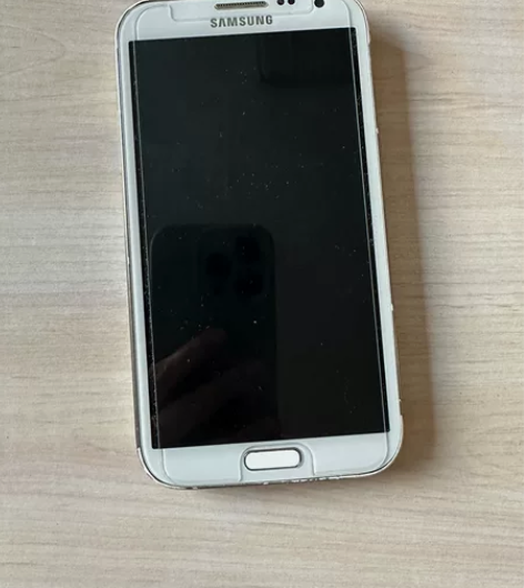三星note2 换了块新屏幕 电池正常 接...
