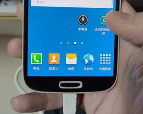 三星 Galaxy S4 GT-I9500...