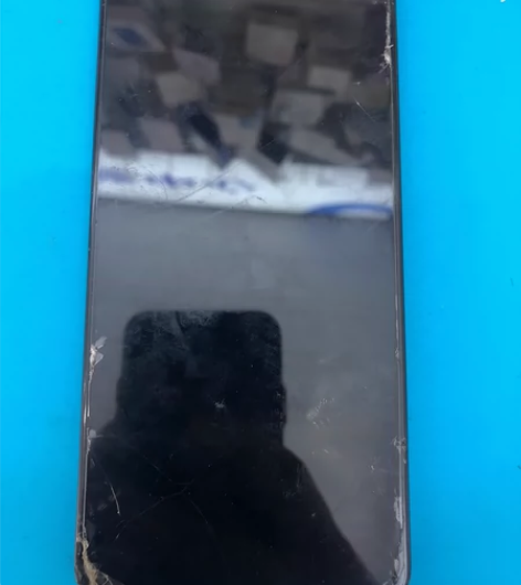 vivoy9s8+128内爆，能开机，主板...