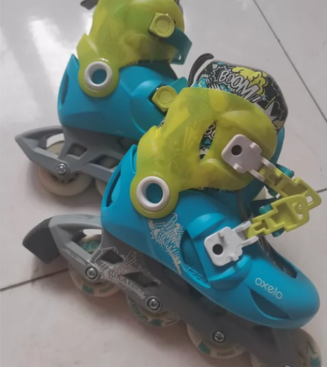 迪卡侬 儿童休闲运动可调节单排旱冰鞋 感兴...