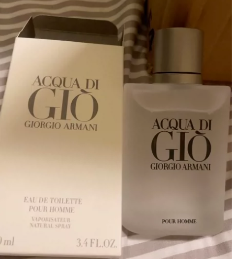 阿玛尼 寄情香水 全新仅拆封，100ml ...