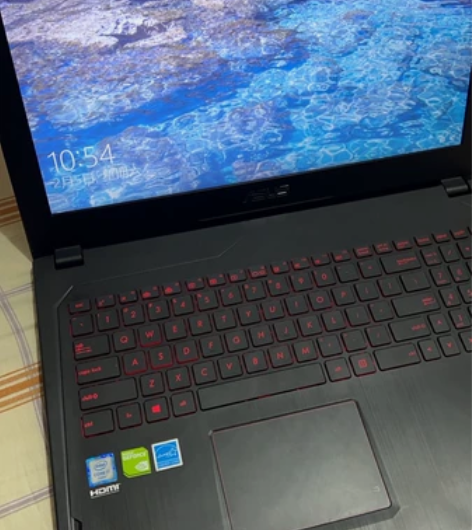 华硕飞行堡垒第三代游戏本128+1TB，带...