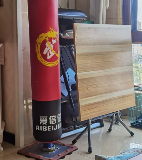 小孩用的拳击设施，爱倍健的，50 感兴趣的...