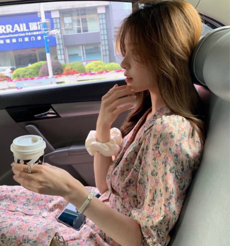 ASM ANNA◆这个裙子不太甜~气质v领...