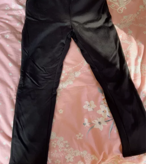 全新黑色加绒裤子，L.码110斤差不多。 ...