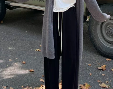 咖色加绒裤子女秋冬灯芯绒长裤休闲拖地宽松针...