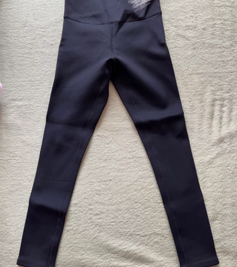油几加绒打底鲨鱼裤,冬天配羽绒服,显腿瘦,...