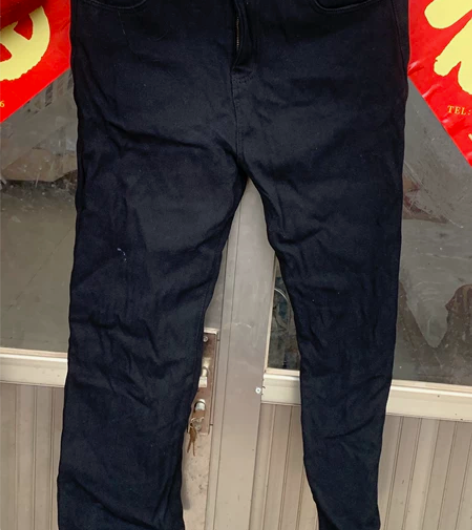 加绒牛仔裤 可自提 不议价 感兴趣的话点“...