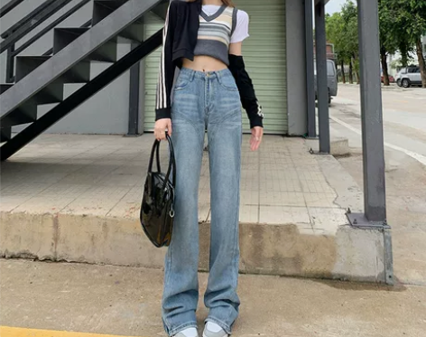 弄格设计感高腰微喇叭牛仔裤女显瘦显高喇叭秋...