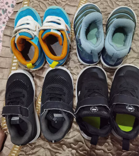 耐克毛毛虫7c，新百伦7c，耐克黑色运动鞋...