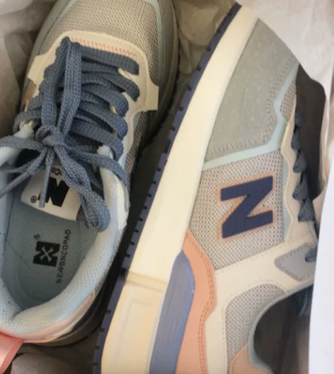 新百伦正品 鞋码39 家中亲戚试穿有点大 ...