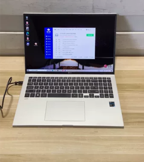 lg gram16 2021款 11代i5...