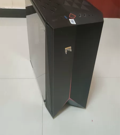 电脑机箱,攀升机箱,大小板都可以装,成色可...