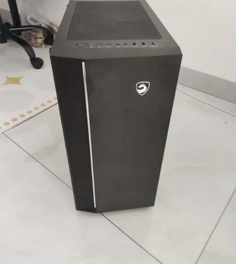 微星机箱，质量很好，很厚重那种，限自提！ ...