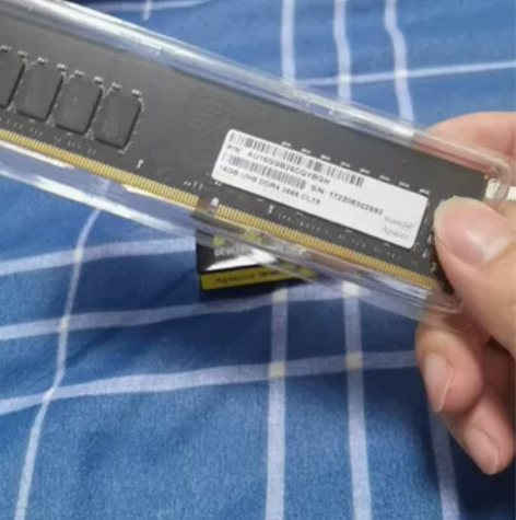 宇瞻黑豹 内存条16G DDR4 2666...