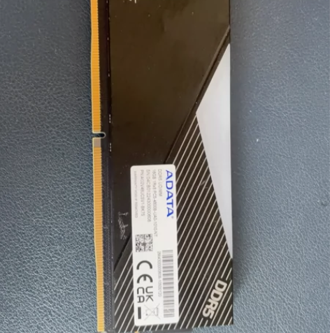 拆新机内存。ddr5内存,一共4根,4×1...