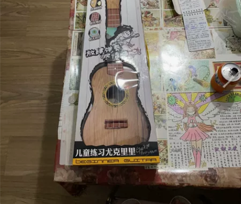 尤克里里 吉它 全新 感兴趣的话点“我想要...