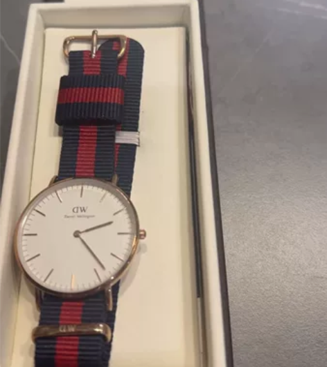 dw手表，朋友送的，全新没带过 感兴趣的话...