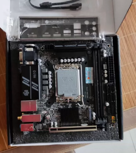 华南金牌 H610m ITX 主板 年前买...