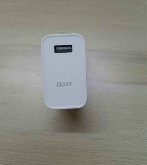 真我Q3Pro原装30w充电头 感兴趣的话...
