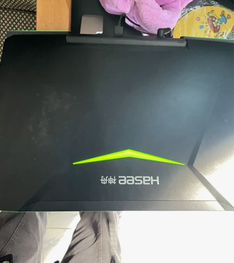 自用一手笔记本，无拆卸无维修，可小刀 感兴...