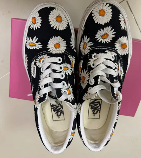 Vans雏菊印花男帆布鞋！官方旗舰店购入！...