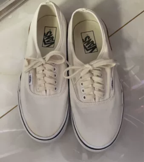 vans 鞋 25cm 正品 售出不退不换...