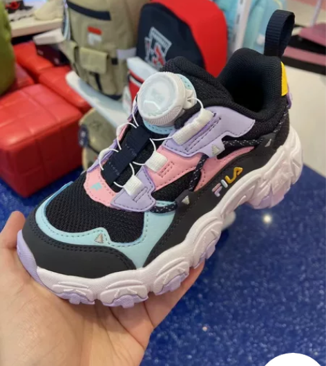 全新正品斐乐女童猫爪鞋运动鞋28码 不提供...